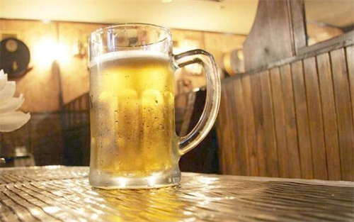 重慶啤酒純生要多少錢-重慶純生啤酒多少錢一件
