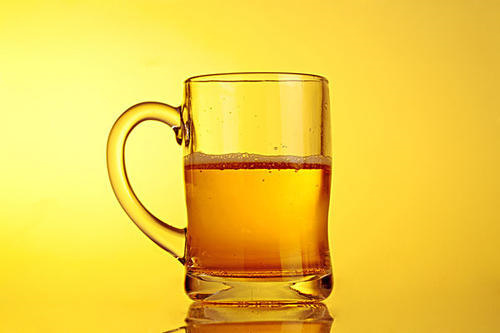 燕京啤酒590ml，一款畅销全国的经典饮品