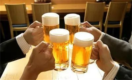 辛克斯啤酒多少钱一箱,德国啤酒在德国的价格查询