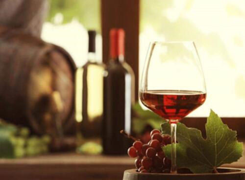 探秘博斯澳赤霞珠西拉混合干红葡萄酒的口感与魅力