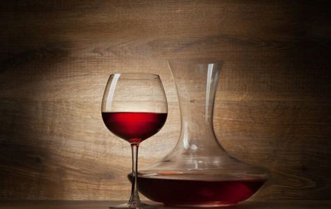 多少红酒才算适量?专家详解健康饮酒的标准