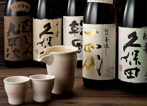 日本酒品种及价格表_乾柔酒价格2021年生产的多少钱一瓶